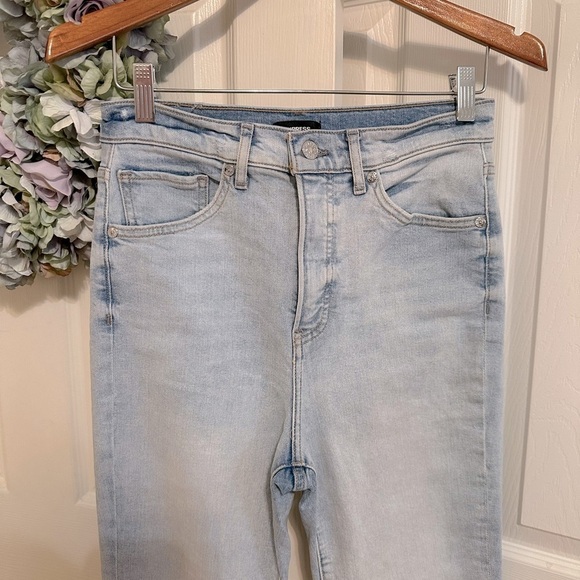 Express Slim Super High Rise Jean Stretch - Picture 2 of 12